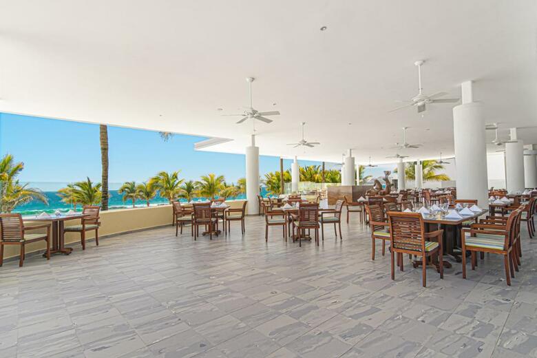 Hotel Gr Solaris Lighthouse Los Cabos