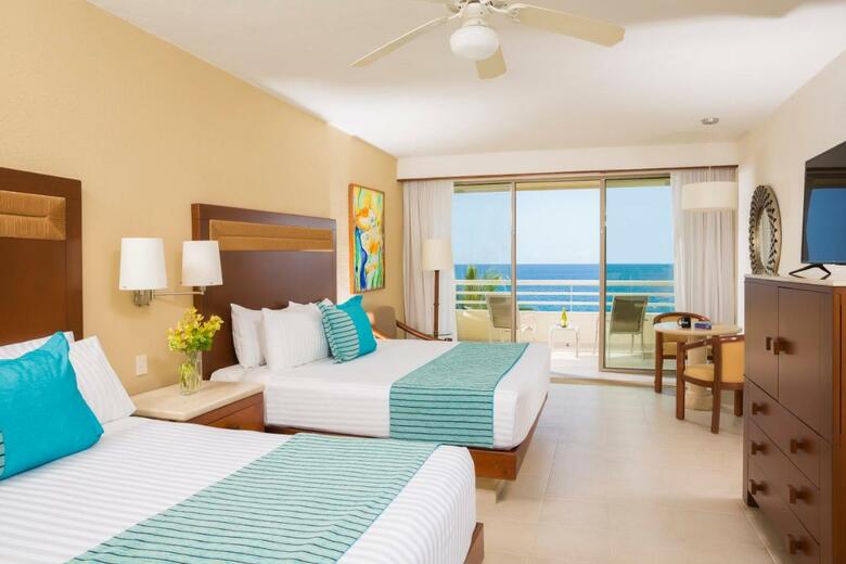 Hotel Gr Solaris Lighthouse Los Cabos