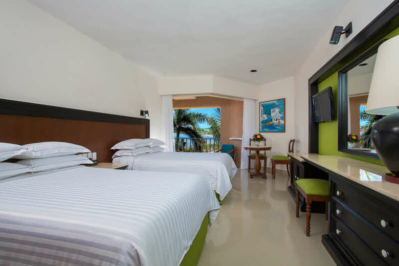 Hotel Barcel� Huatulco