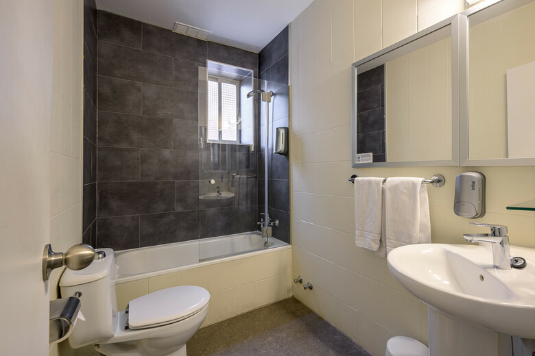 Hotel Neomagna Madrid