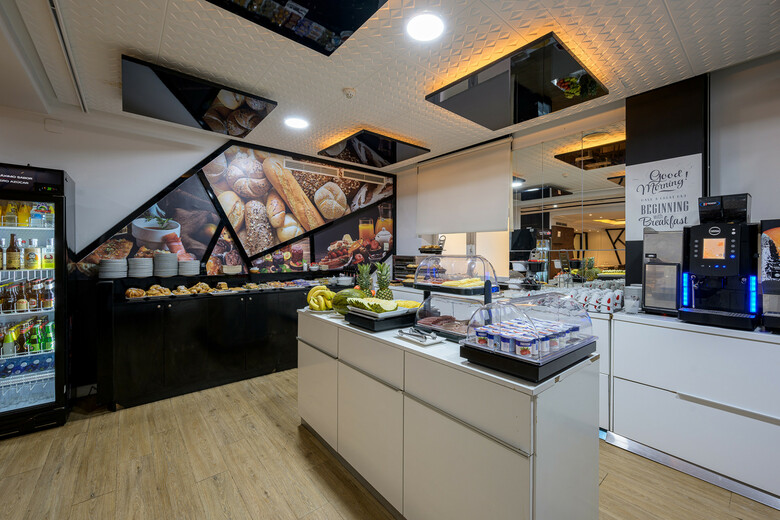 Hotel Neomagna Madrid