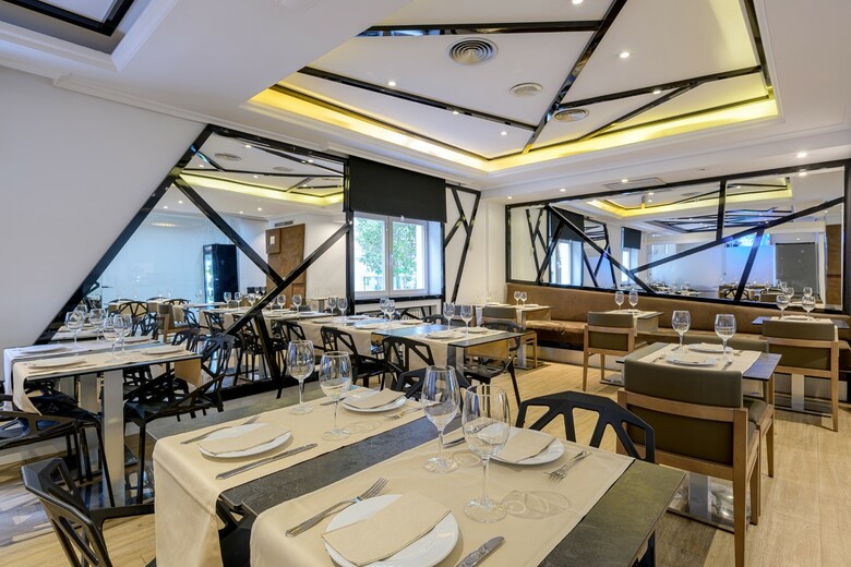 Hotel Neomagna Madrid