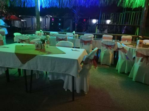Hostal Rio Suites