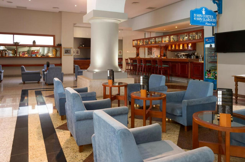 Hotel Ilunion Les Corts Spa