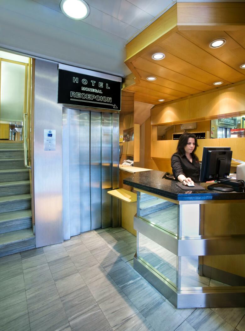 Hotel Medium Monegal