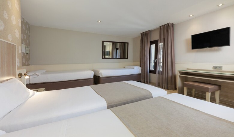 Hotel Santa Marta