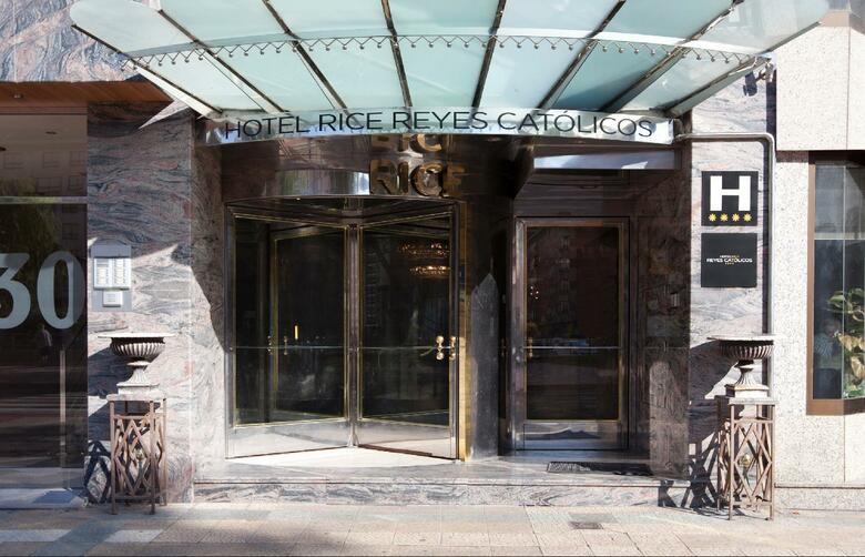 Hotel Rice Reyes Cat�licos