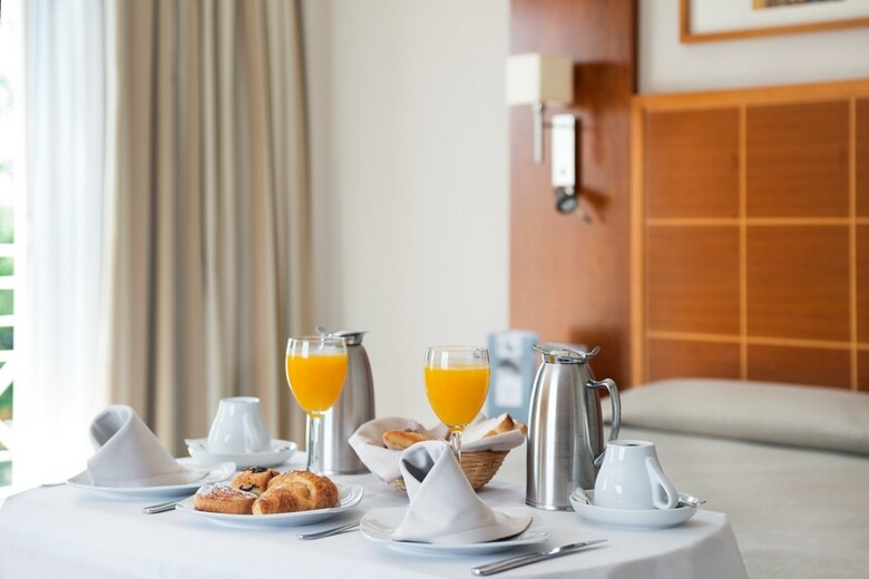 Hotel Exe Las Adelfas