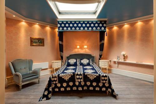 Hostal Laitse Castle