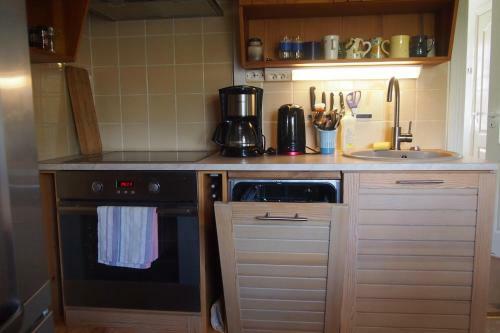 M�nni Holiday House