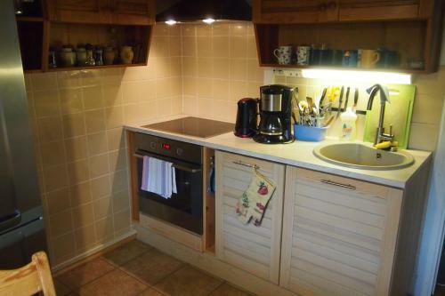 M�nni Holiday House