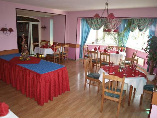 Hotel P�eva Villa