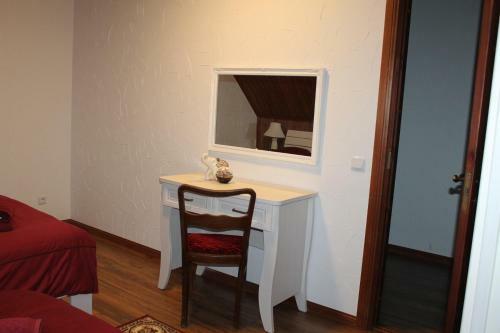 Hostal Krapi Guesthouse