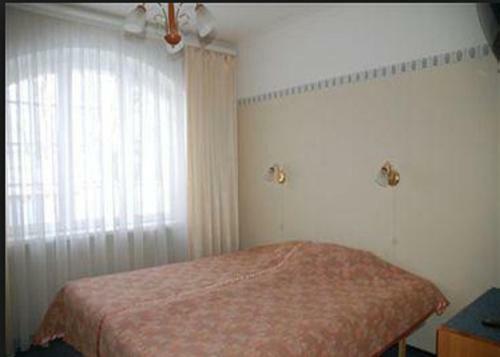 Hostal Hotell De Tolly