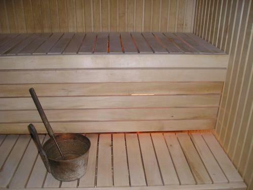 L��dla Holiday House