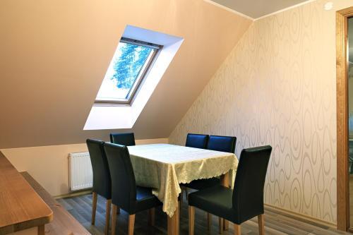 Hostal Seedri Guesthouse