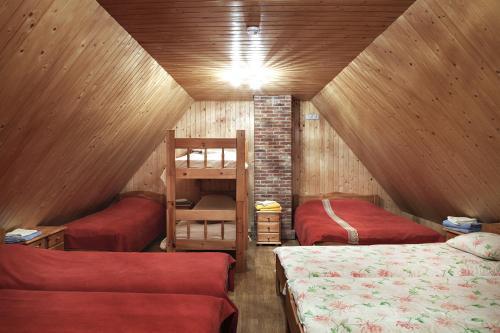 Hostal Seedri Guesthouse