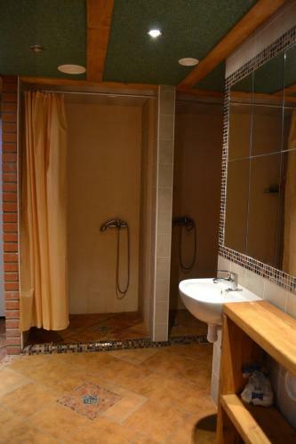 Bed & Breakfast Kuldkaru Manor