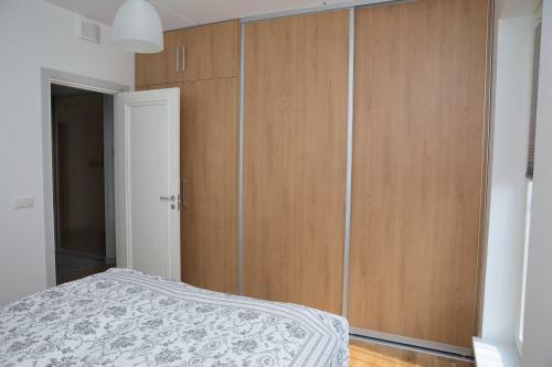 Happy Apartment
