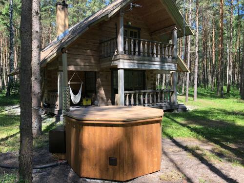 M�ndjala Forest House