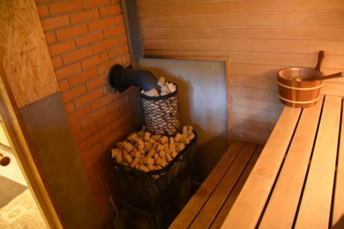 M�ndjala Forest House