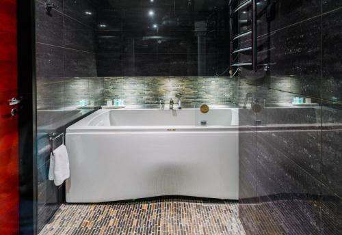 Meresuu Spa & Hotel