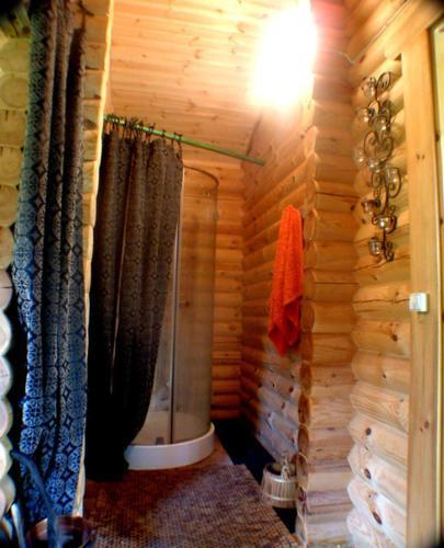 Neti Holiday House