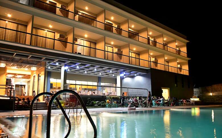 Rivermount Hotel And Resort