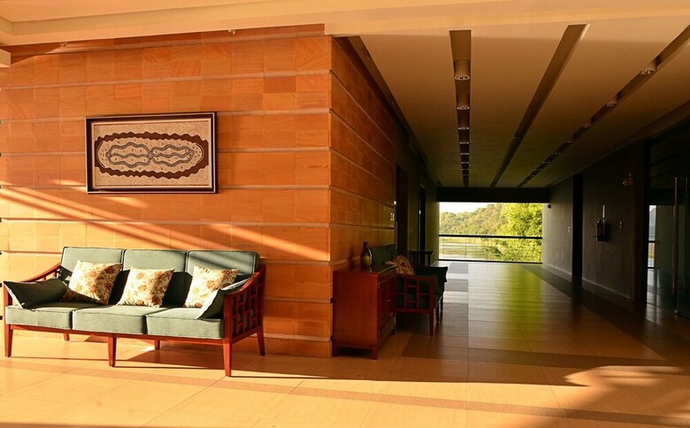 Rivermount Hotel And Resort