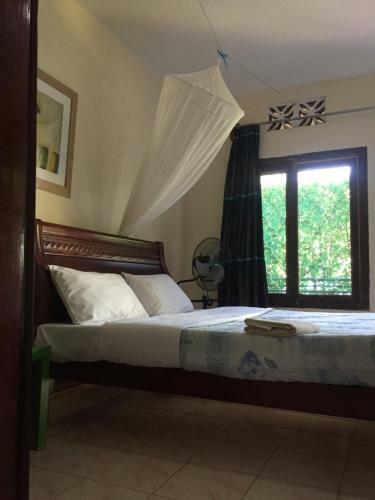 Hostal Cross Roads Suites