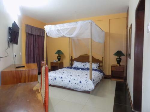 Kayegi Hotel