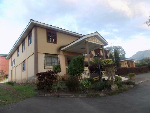 Kayegi Hotel