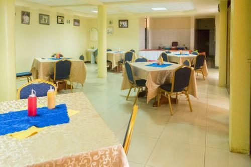 Kayegi Hotel