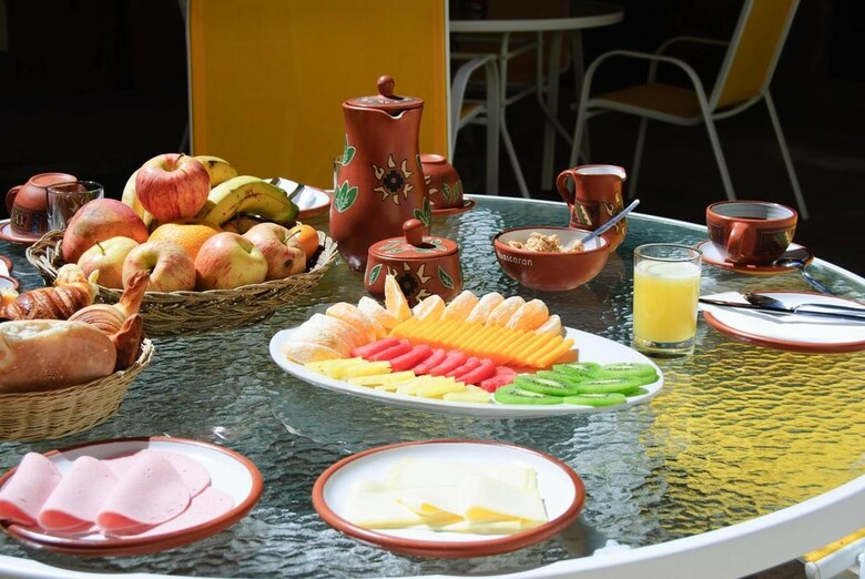 Hostal Apu Huascaran