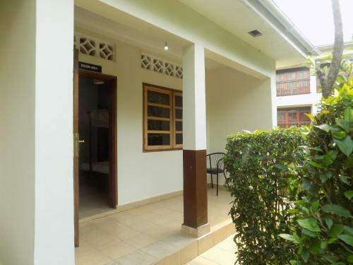 Kalya Courts Hotel