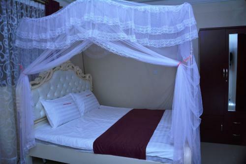 Albergue Mak Queen Hotel