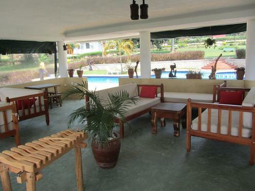 Garuga Resort Beach Hotel