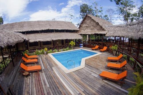 Hostal Heliconia Amazon River Lodge