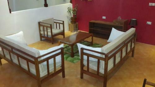 Bed & Breakfast Barabara House