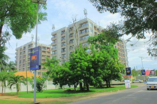 Luxury Apartment With Ocean View In Oyster Bay