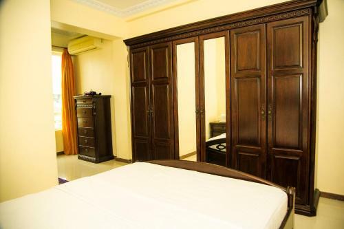 Spacious Apartment Near The Beach In Masaki