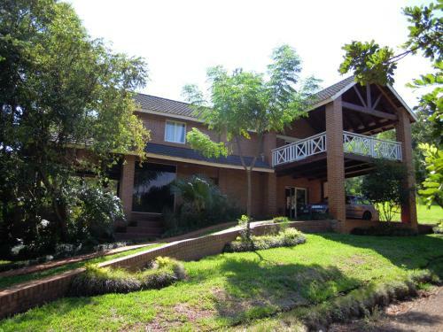 Hostal Caba�as Mocon�