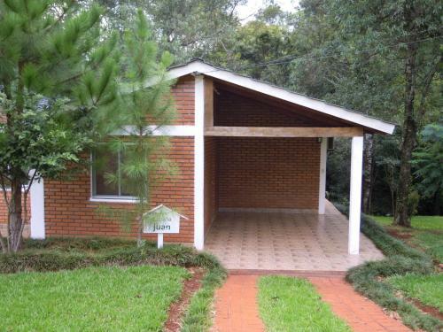 Hostal Caba�as Mocon�