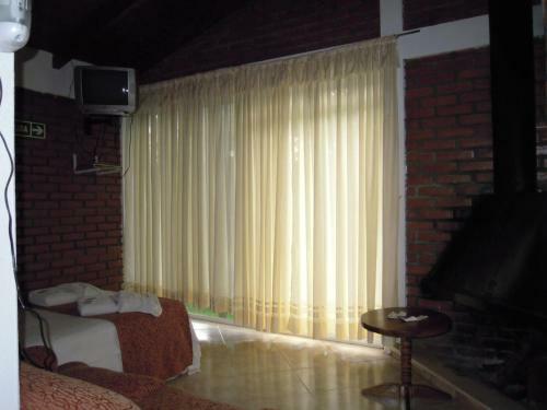 Hostal Caba�as Mocon�