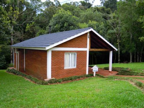 Hostal Caba�as Mocon�