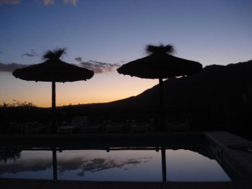 Hostal Caba�as Rio Mendoza