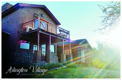 Complejo Arlington Village