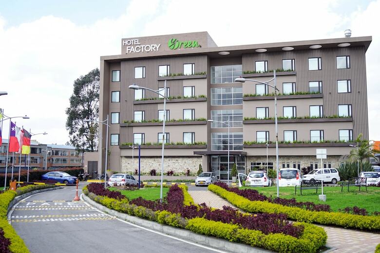 Hotel Factory Inn