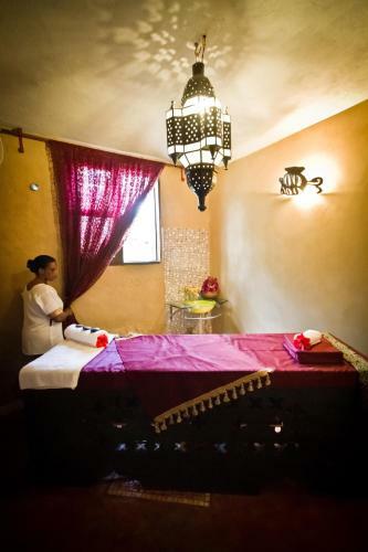 Hotel Samaki Lodge & Spa