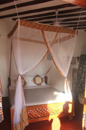 Mapeni Lodge